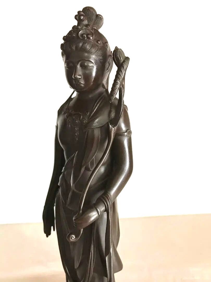 銅製:１尺３寸聖観世音菩薩像