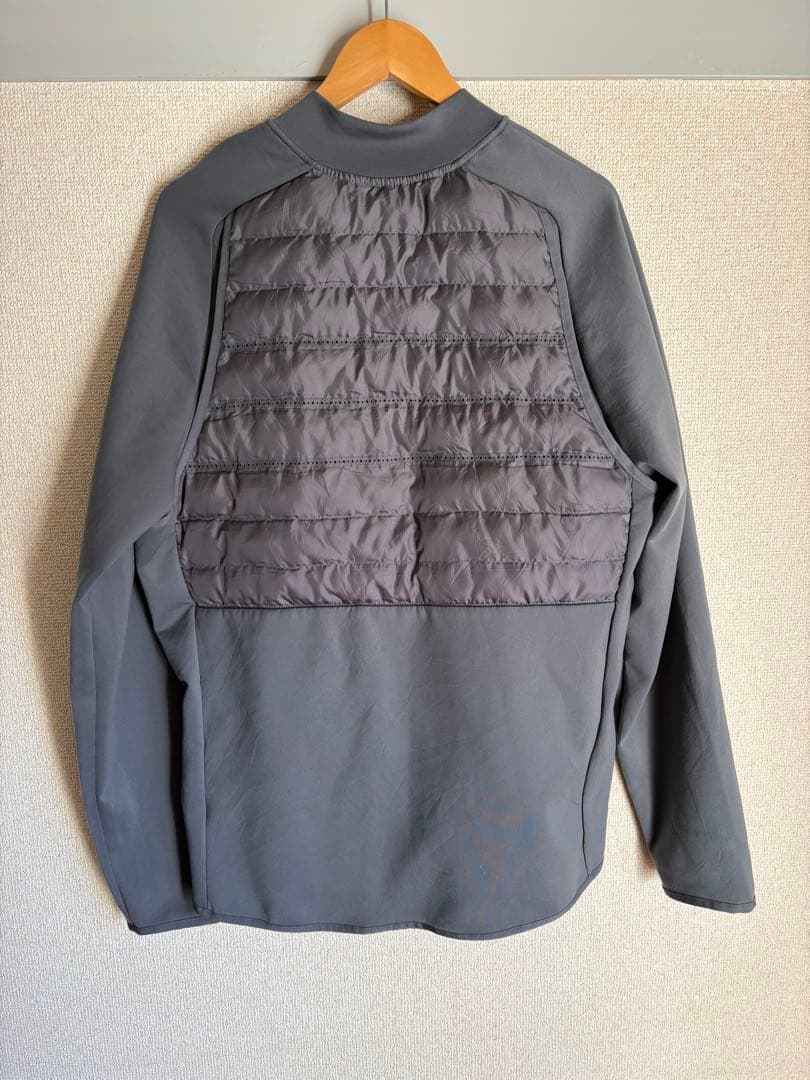 NIKEgolf エアロロフト　ゴルフウェア　中綿　グレー　ナイロン　スウェット