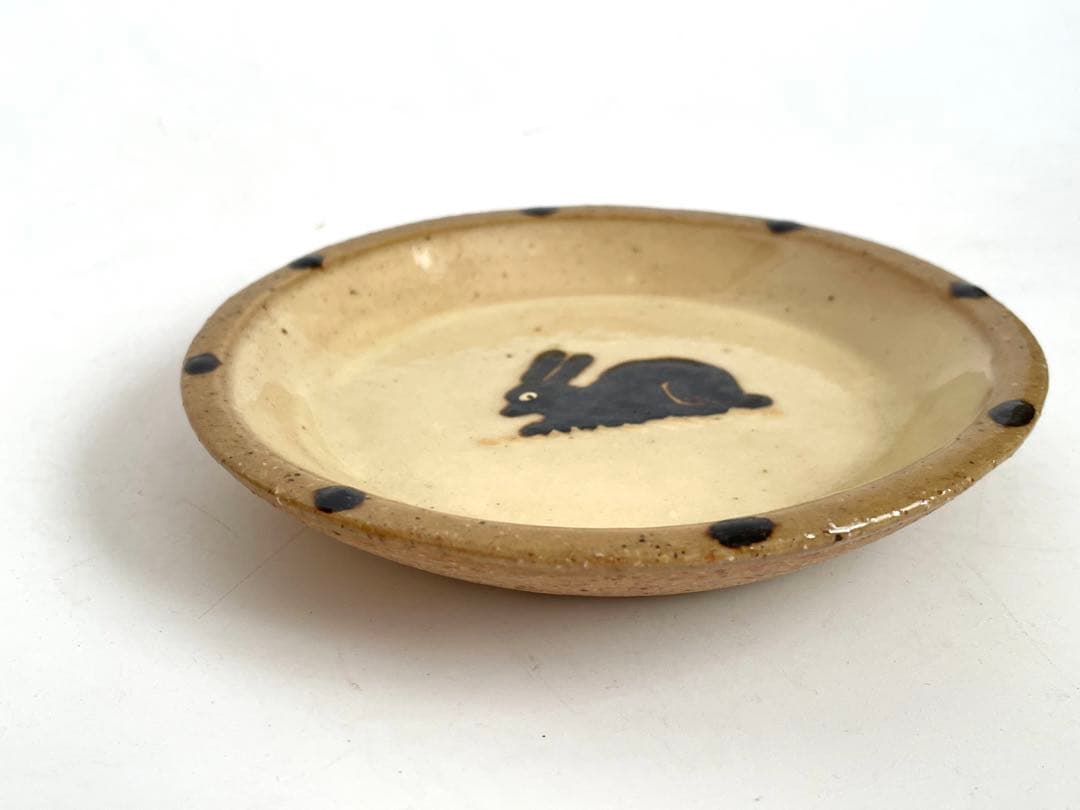 陶芸家　作家物　船木研児　舩木　研兒　うさぎ　丸皿　布志名焼　出雲　民芸　民藝