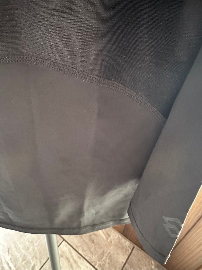 コラン　トッテ　SPORTS PRO ウェアトップス ロング ブラック×ブラック