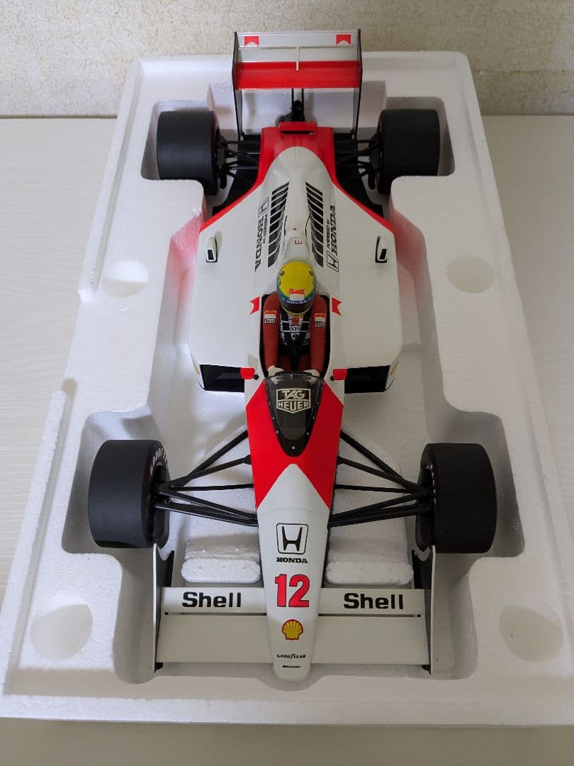 F1 MINICHAMPS 1/12 マクラーレンMP4/4 アイルトン・セナ
