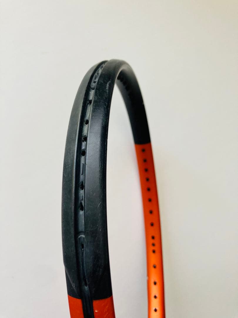 ウィルソンBURN 100S V5.0 2023年モデル（グリップ2）