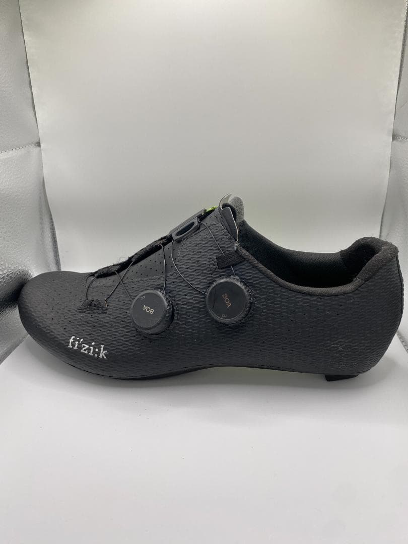 【美品】半額！fi'zi:k VENTOシューズ EU41.5(26.5cm)