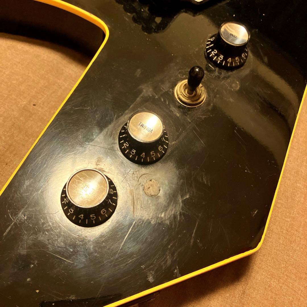 【B.C.Rich】エレキギター WarRock(ワーロック)黒 変形ギター