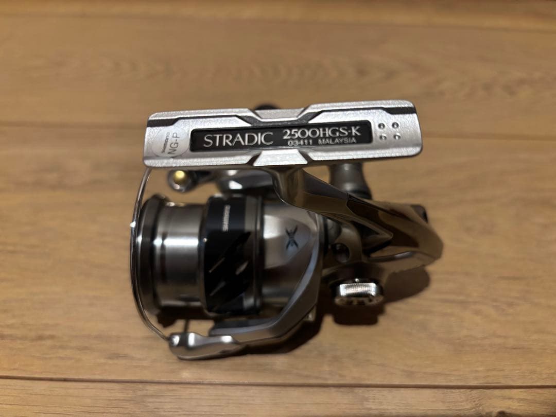 シマノSTRADIC ストラディック 2500HGS 新品未使用