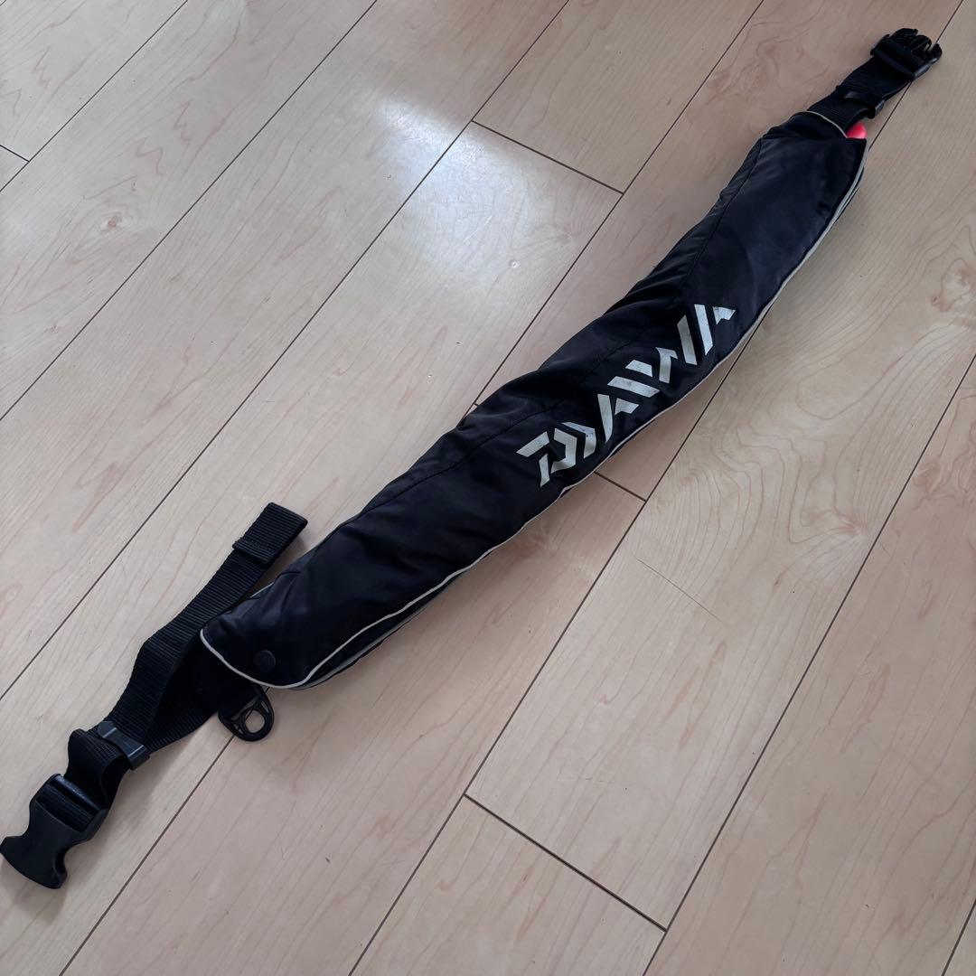 一条DAIWA ライフジャケット DF-2200 ウエストタイプ 桜マーク