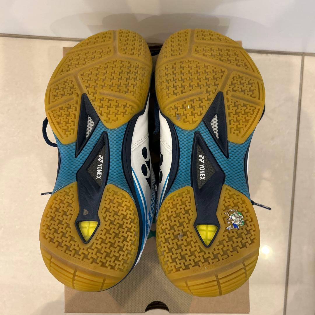 YONEX バドミントンシューズ パワークッション65Z