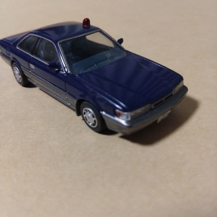 あぶない刑事 ニッサンレパード VOL.06