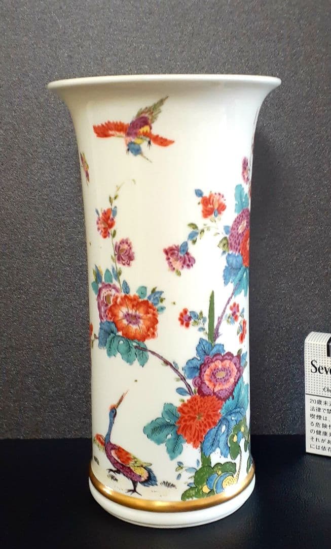 レノックス・サクソニー花瓶　スミソニアンInstitution　ヴィンテージ