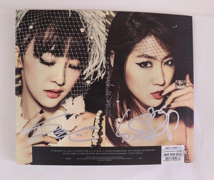 新品SISTARシスター4人自筆サイン入り写真集非売品入手困難品K-POP
