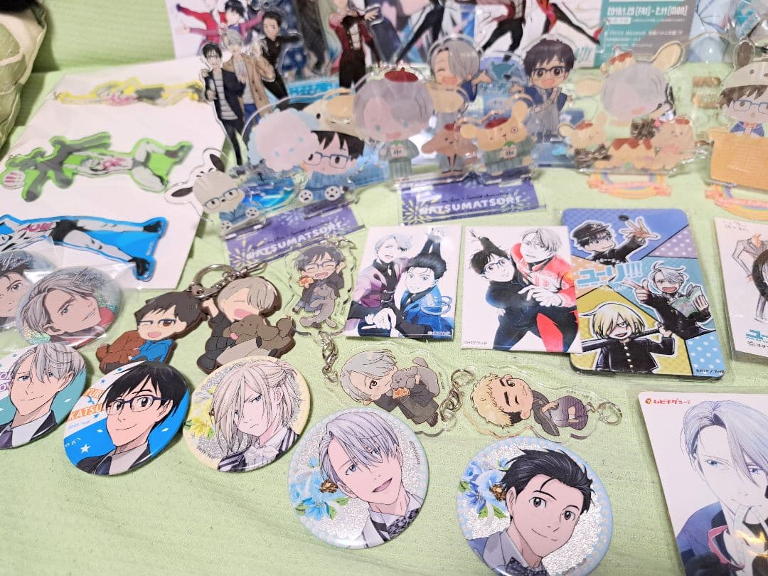 ユーリ!!! on ICE　グッズ　まとめ売り