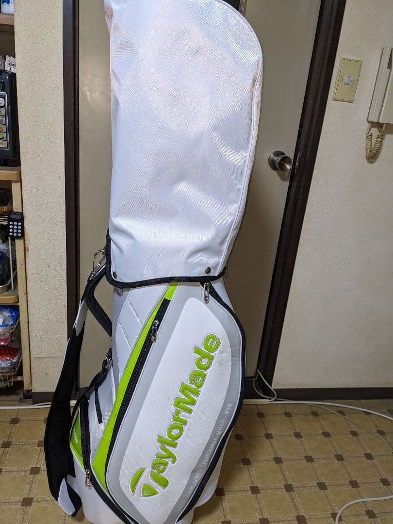 TaylorMade テーラーメイド　キャディバッグ ゴルフバッグ