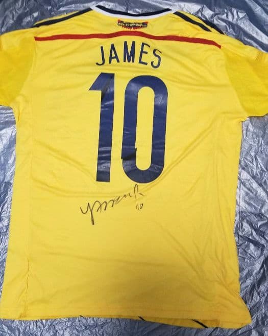 ハメス　ロドリゲス　ハメス・ロドリゲス　ハメス　直筆サイン　ユニフォーム