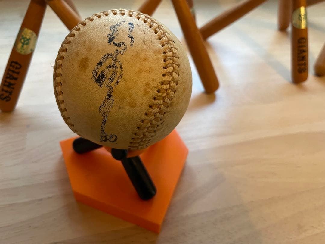 プロ野球　読売巨人 サインボール　レプリカ