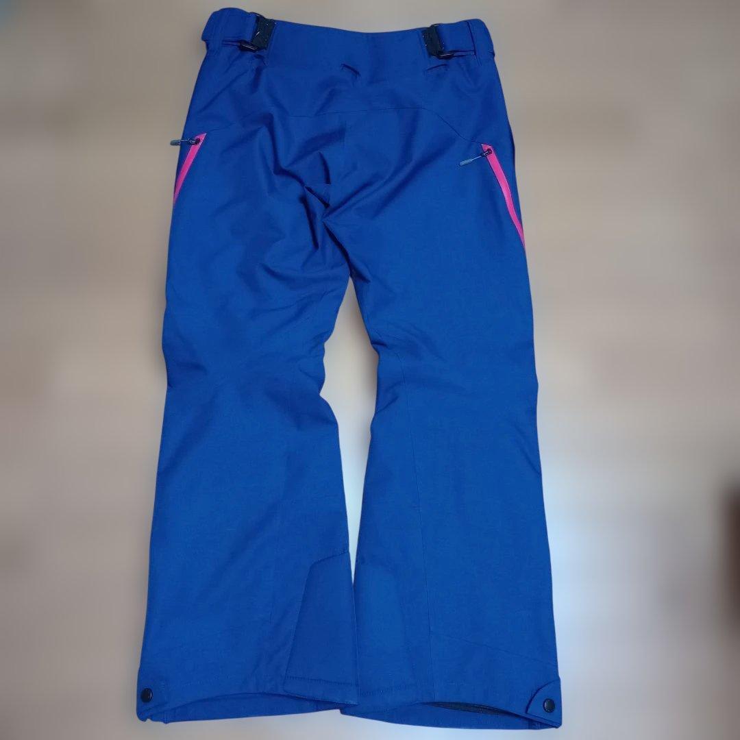 フェニックス　スキーウェア　（レディース M）