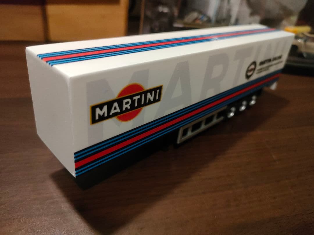 MODERNART MARTINI スカニア トレーラー 1/64