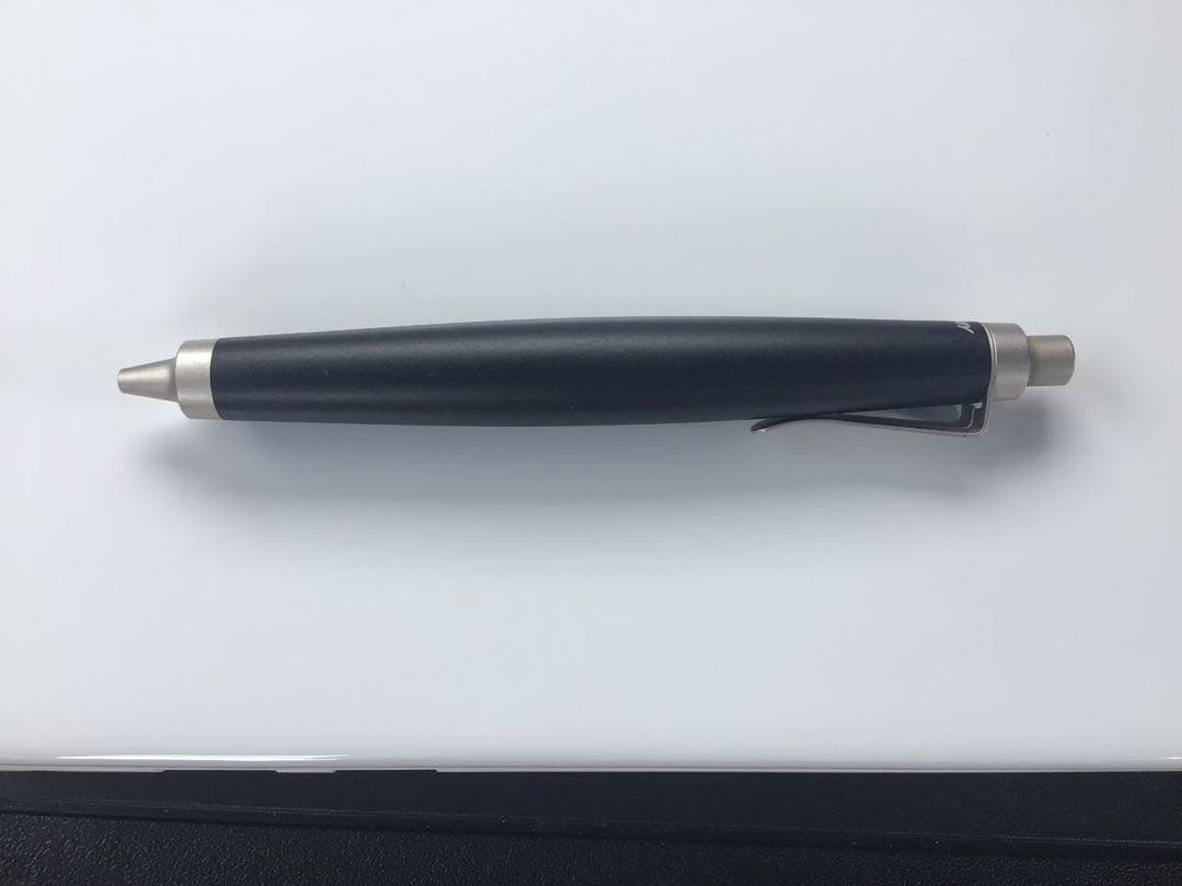 Lamy スクリブル　ボールペン