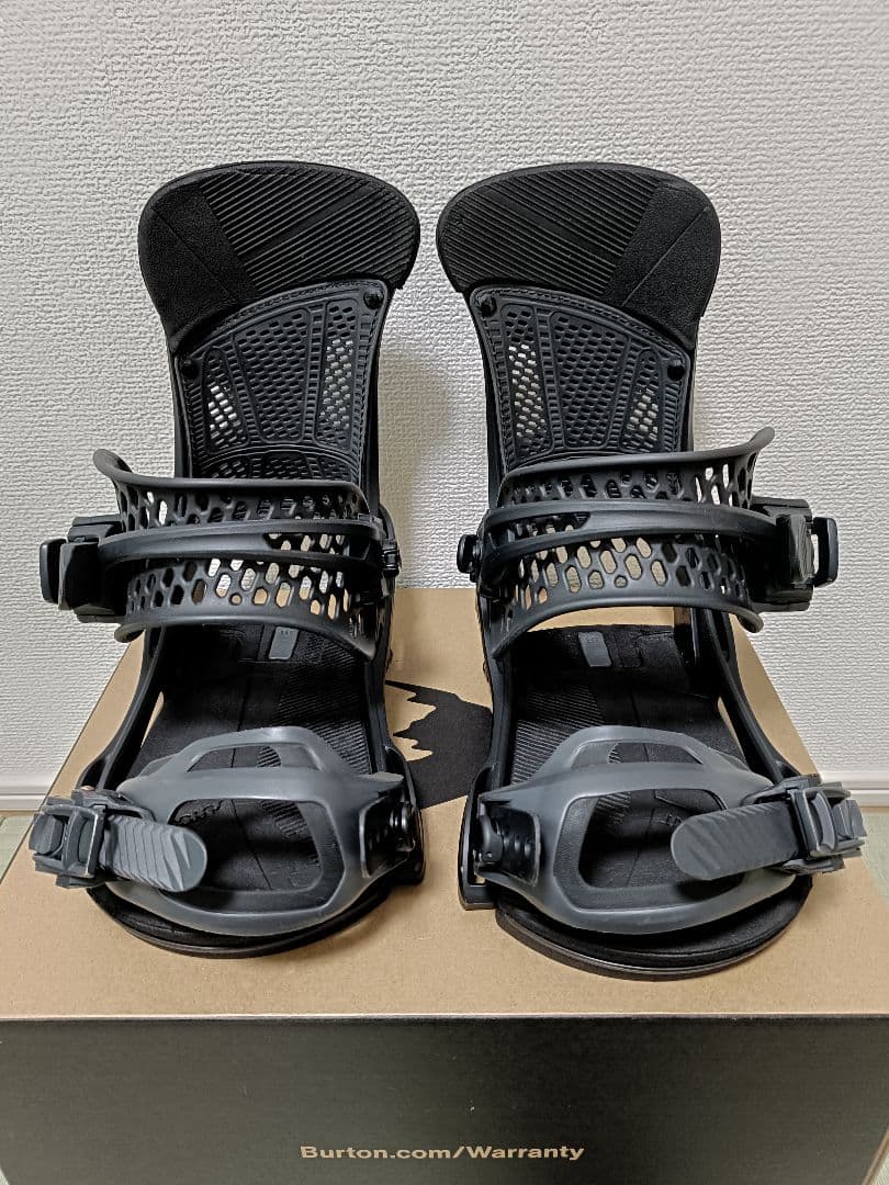 Burton バインディング マラビータ 22-23 Sサイズ