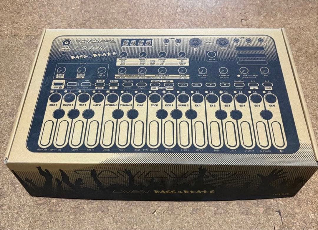 鍵盤楽器 SONICWARE LIVIEW BASS BEATS