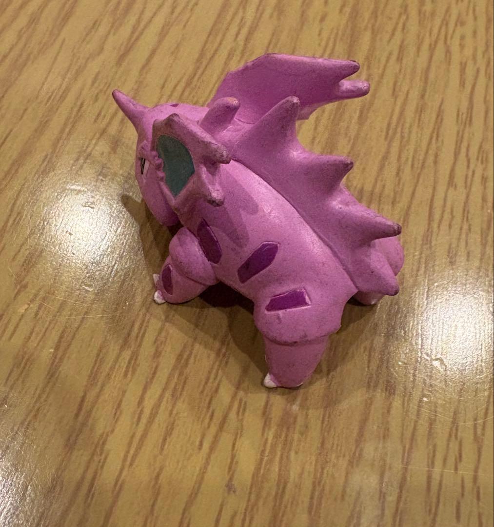 ポケモン モンコレ　ニドリーノ