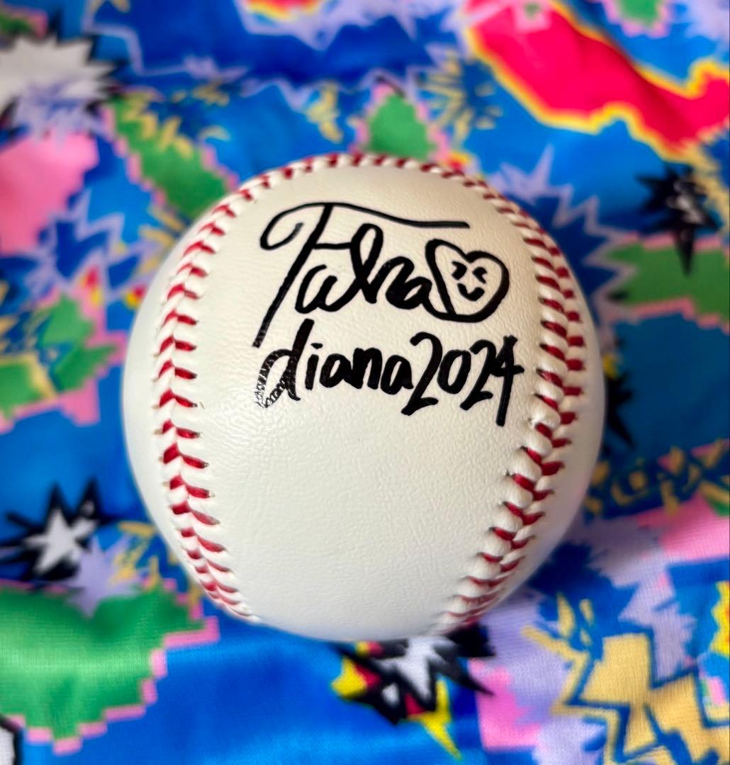 横浜DeNAベイスターズ diana Fuka 直筆 サインボール