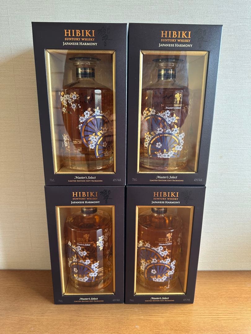 サントリー　響　ジャパニーズハーモニー　マスターズセレクト　4本