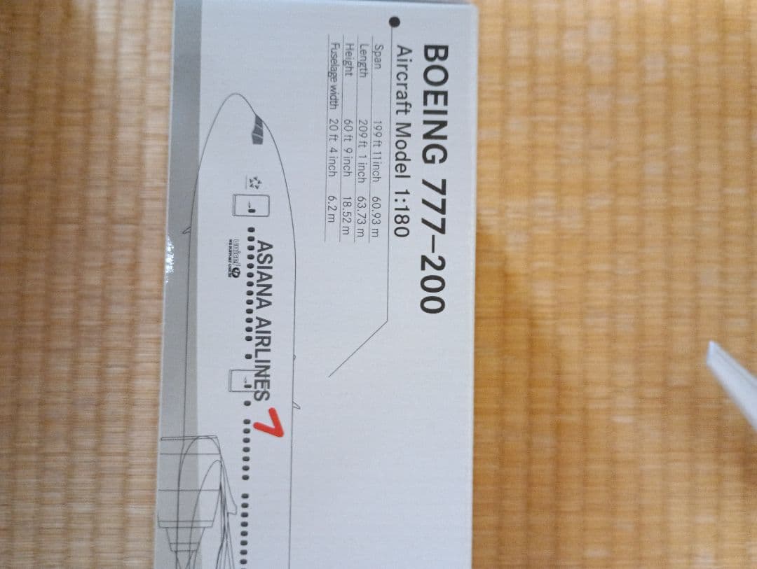 その他 ASIAN AIRLINES Boeing 777-200ER 1/180