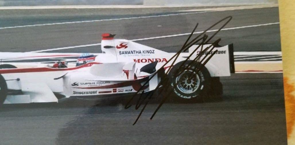 F1、スーパーアグリ、佐藤琢磨、直筆サイン、写真