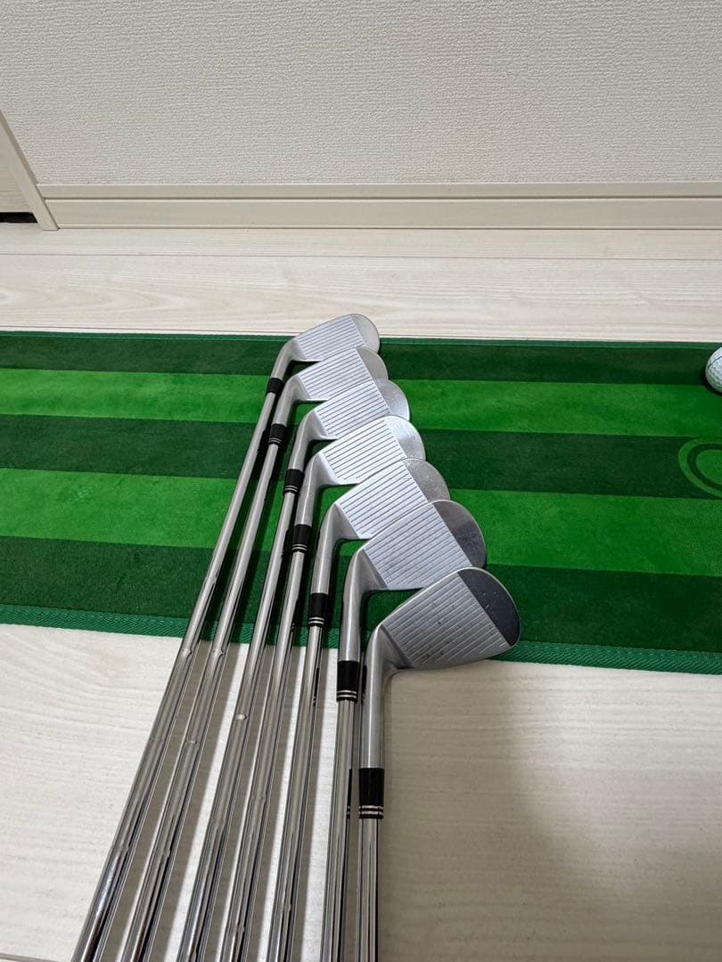 Titleist アイアンセット T100 Dynamic Gold