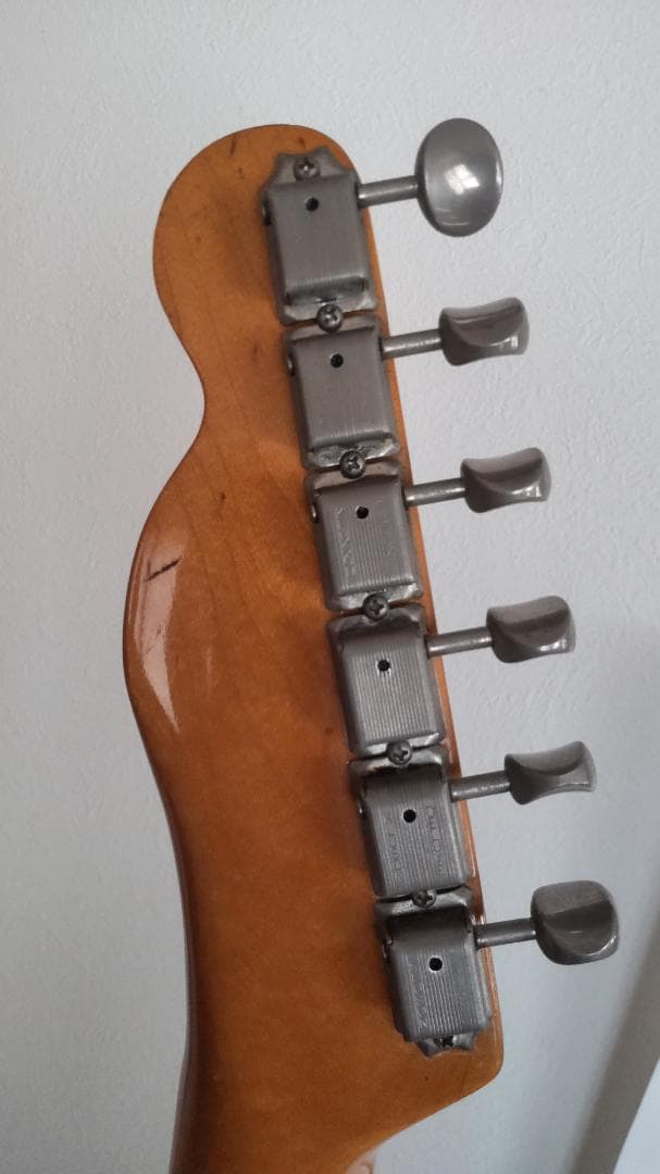 Fender Telecas American Vintage (1982製)