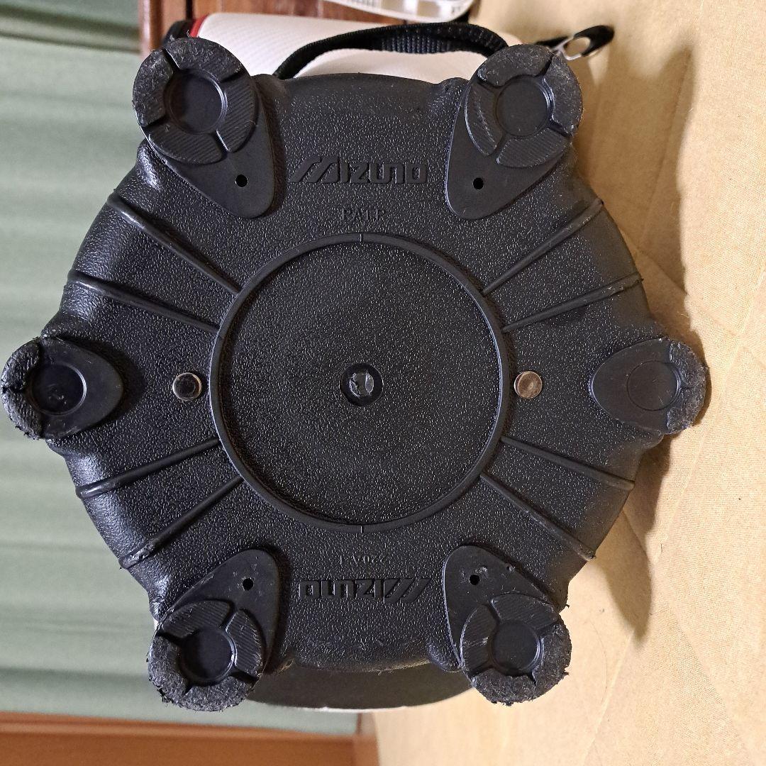 Mizuno ゴルフキャディバッグ.フード付き。 ホワイト/ネイビー。9インチ