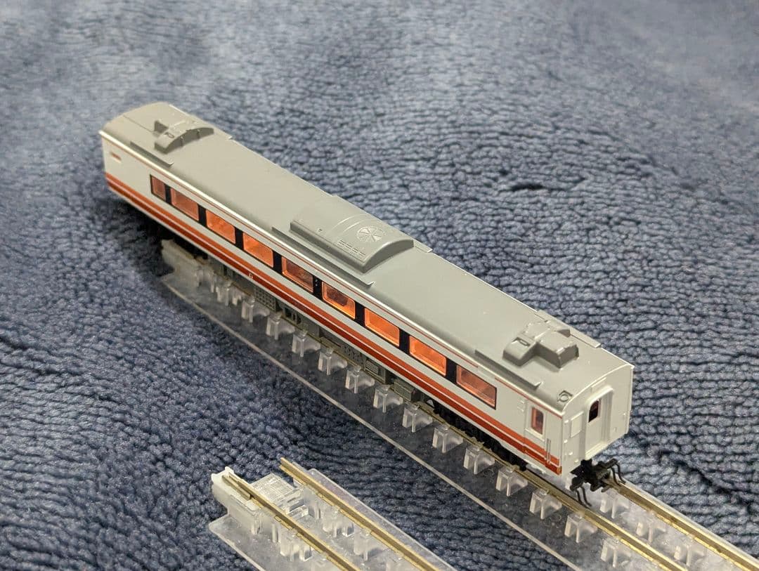 TOMIX キハ183系気動車　７両　室内灯点灯（新塗装）　92610