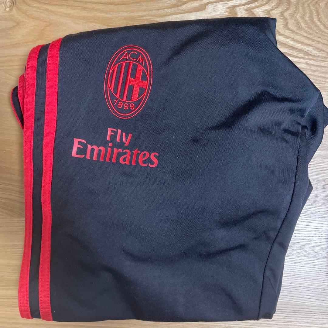 adidas ACミラン　ジャージ　上下セット　セットアップ　サッカー着