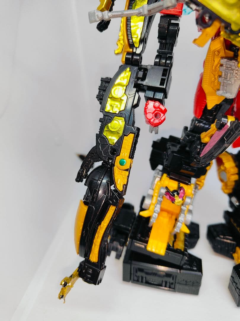 バンダイ　ミニプラシリーズ　王様戦隊キングオージャー　ゴッドキングオージャー