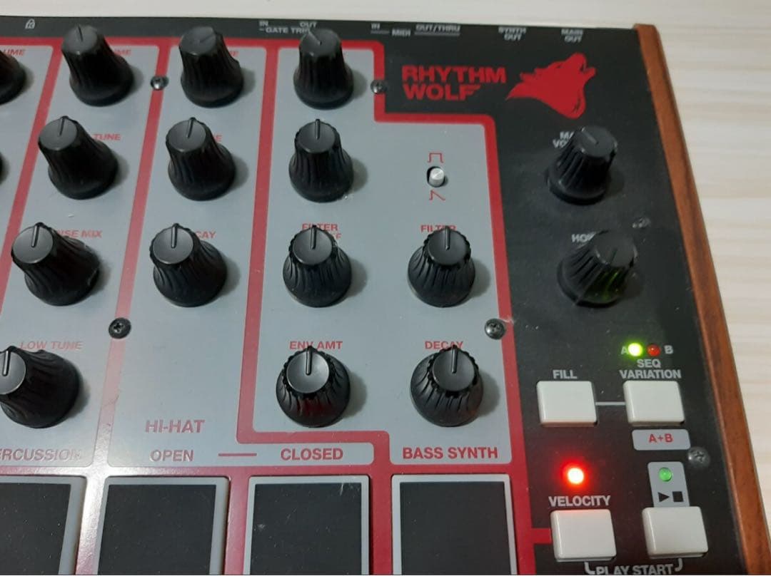 Akai アカイ　リズムマシン　Rhythm Wolf アダプター無し