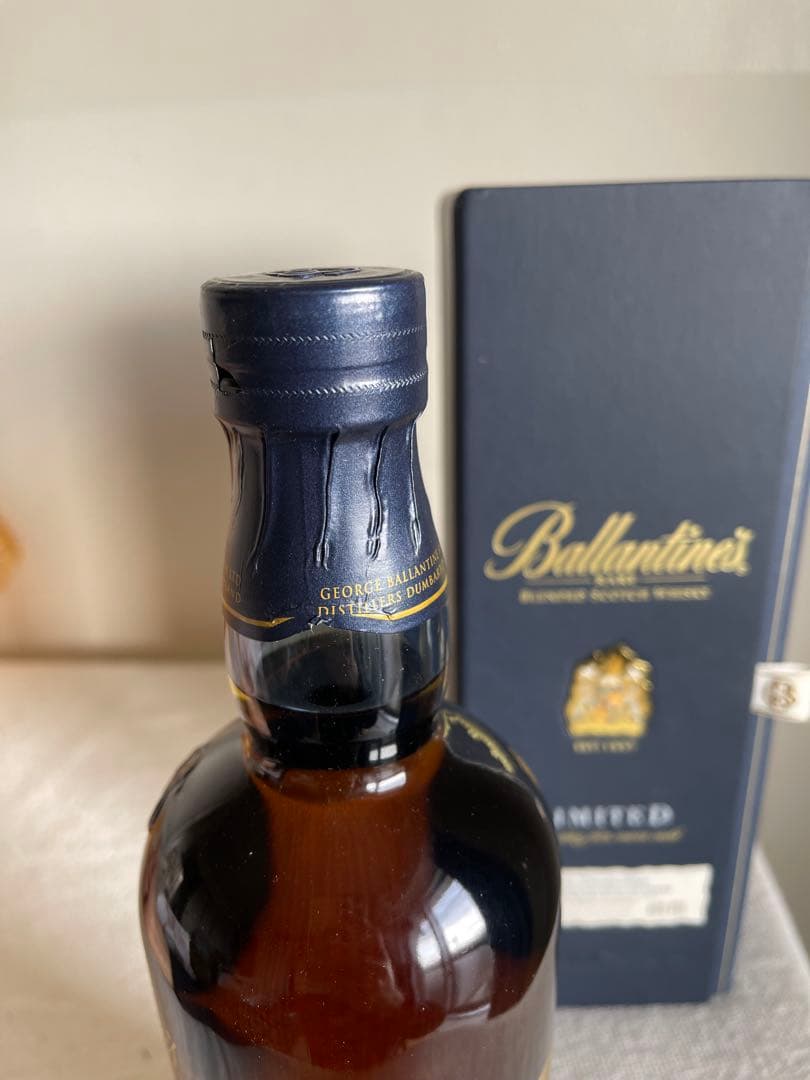 バランタイン レア リミテッドエディション 700ml 40%