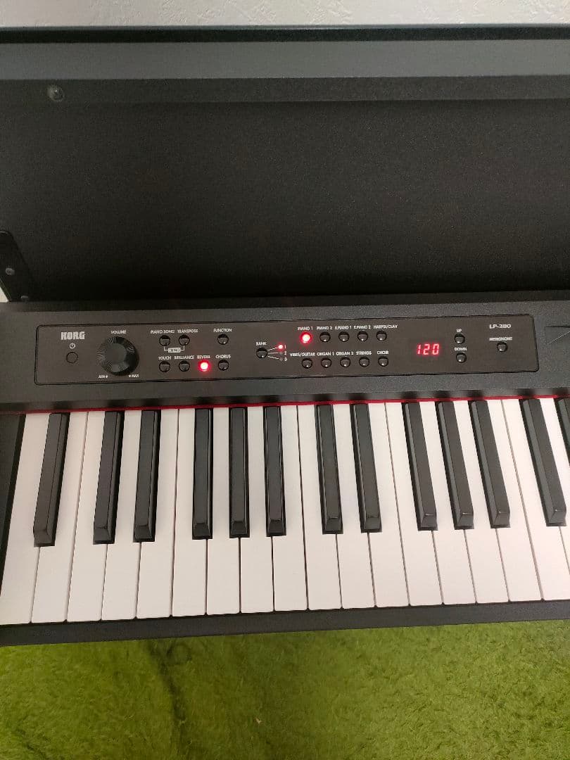 美品　KORG　電子ピアノ　LP-380 88鍵盤　　高低自在椅子　取扱説明書