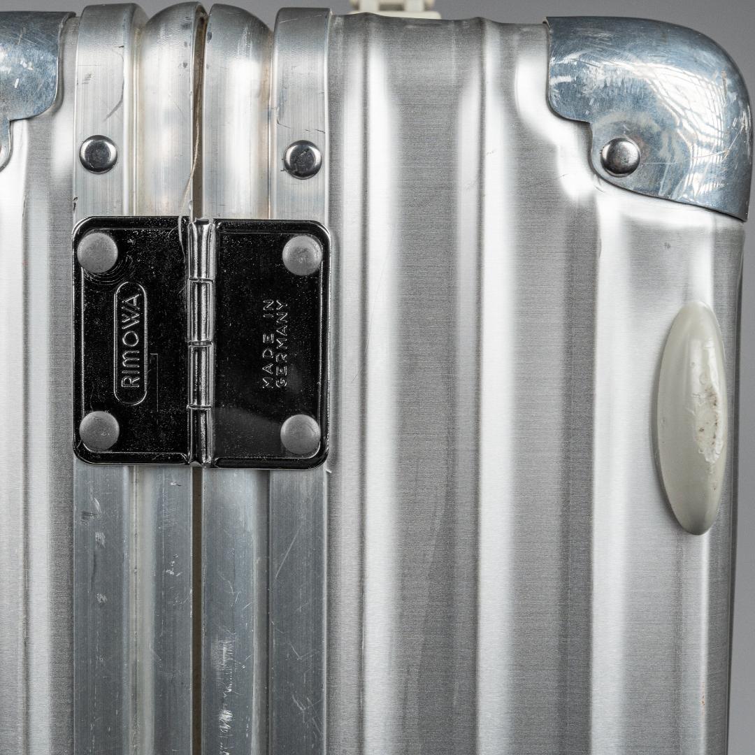 た*5様 RIMOWA リモワ クラシックフライト 35L 976.52 2輪
