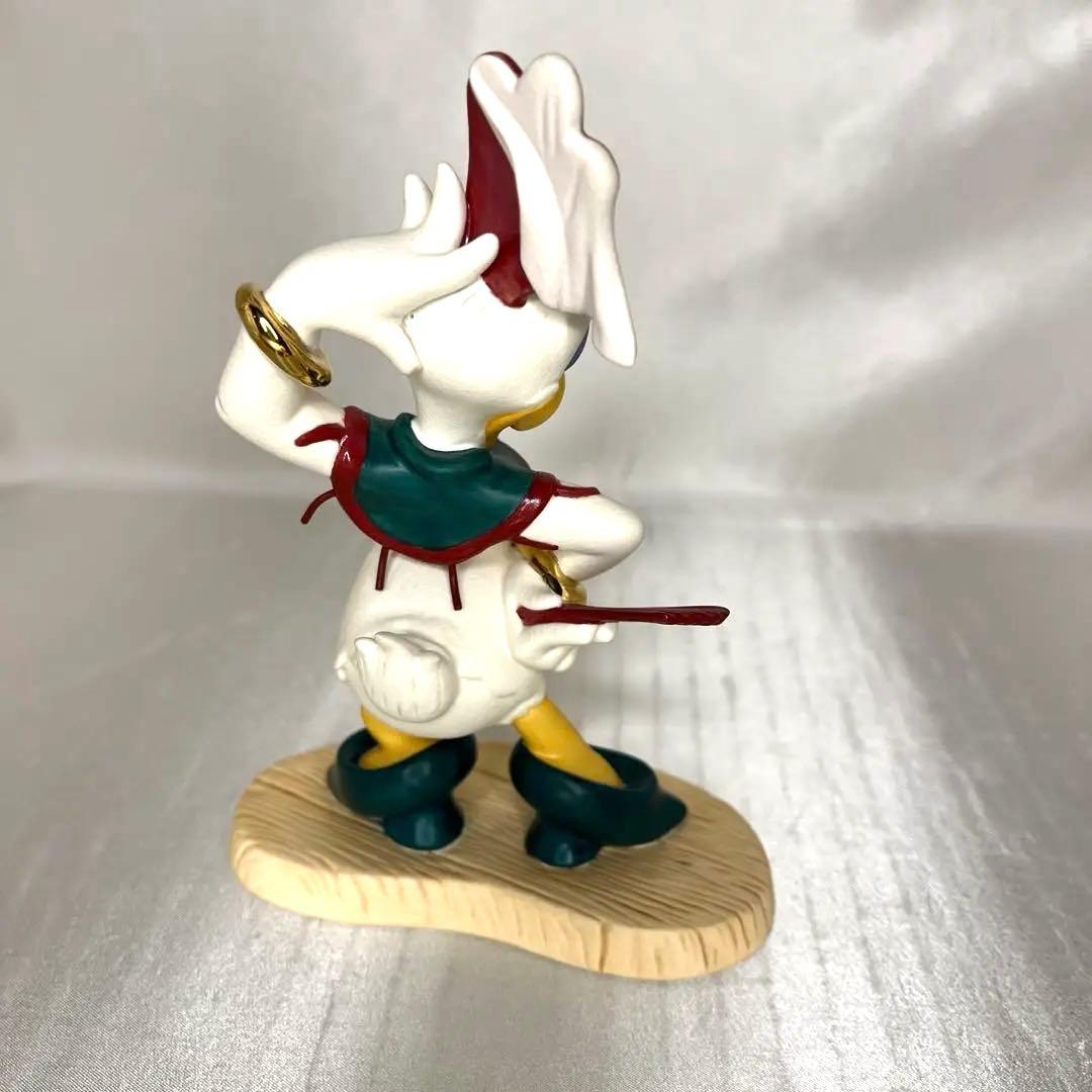 WDCCデイジーダックフィギュア