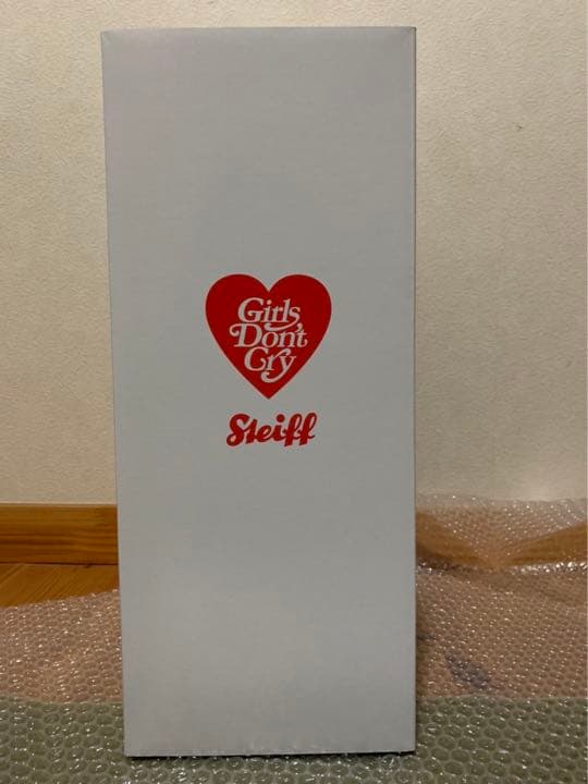 Girls Don't Cry Steiff Teddy Bear ぬいぐるみ