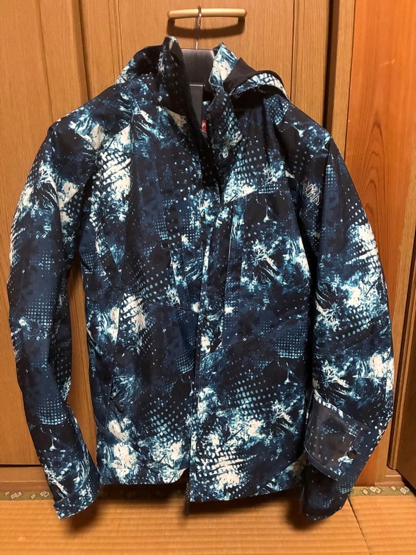 スキーウェア☆スノボウエア　上下　Ｌサイズ