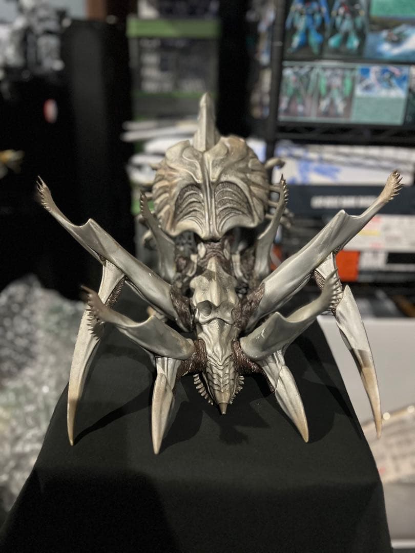 レギオン ガメラ2 レギオン 最終決戦Ver 赤目 フィギュア　ジャンク