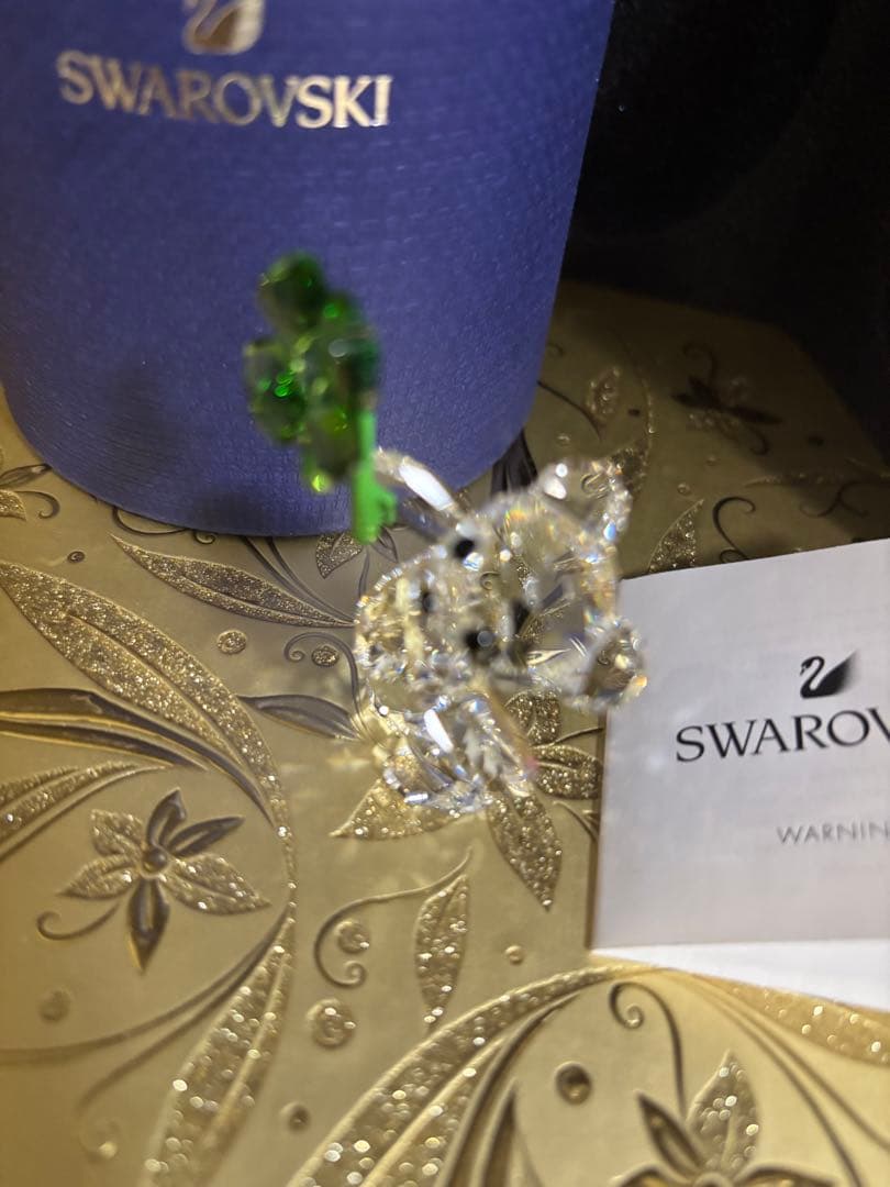 スワロフスキー　Krisベア Lucky Charm 四葉のクローバー