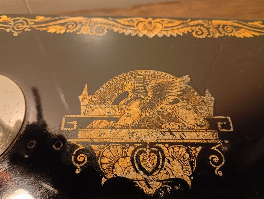 縫うためのアンティークミシン　シンガー　スフィンクス　手回しハンドル