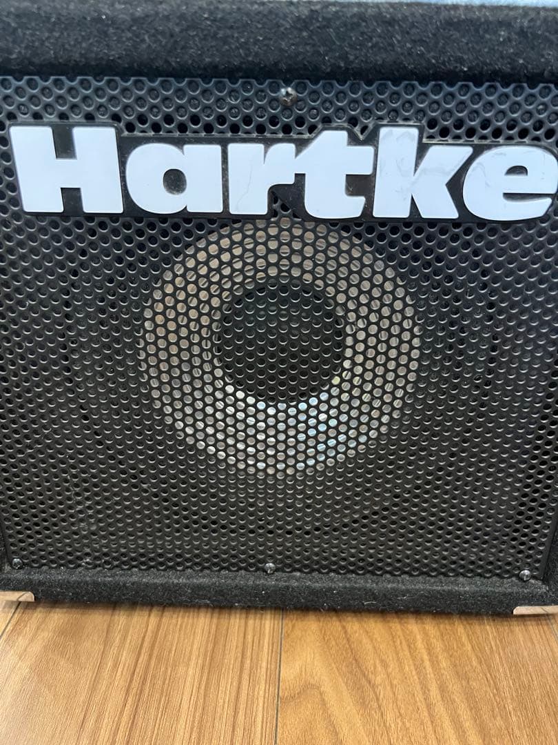 Hartke A25 ベース用アンプ