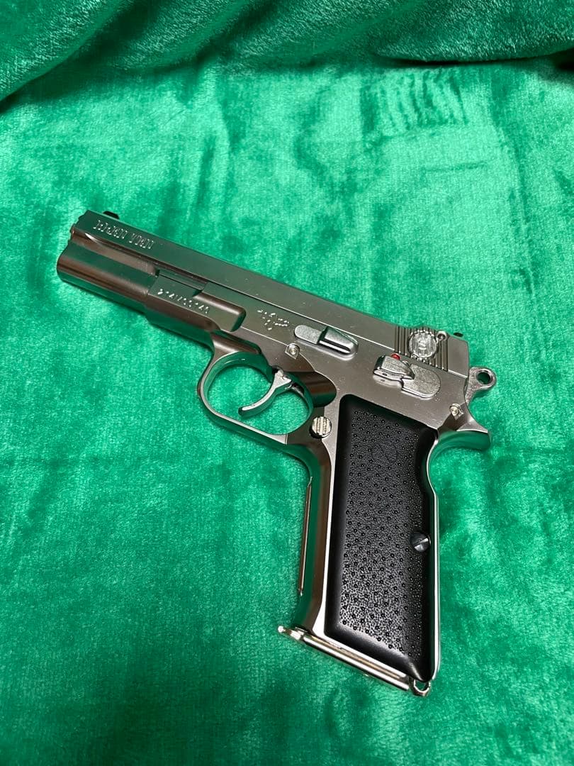 BREN TEN MAXI ガスガン 8mm BB弾