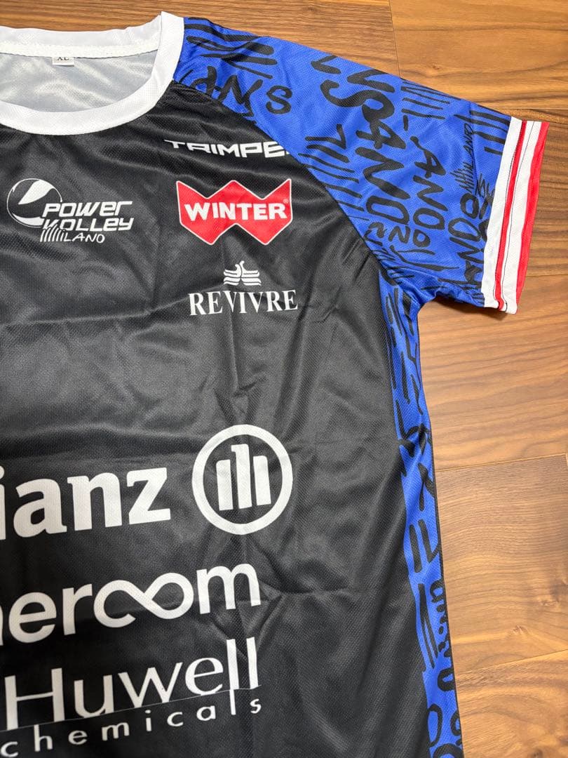 【激レア/新品】セリエA パワーバレー・ミラノ ゲームシャツ 豪華ロゴ入り　青