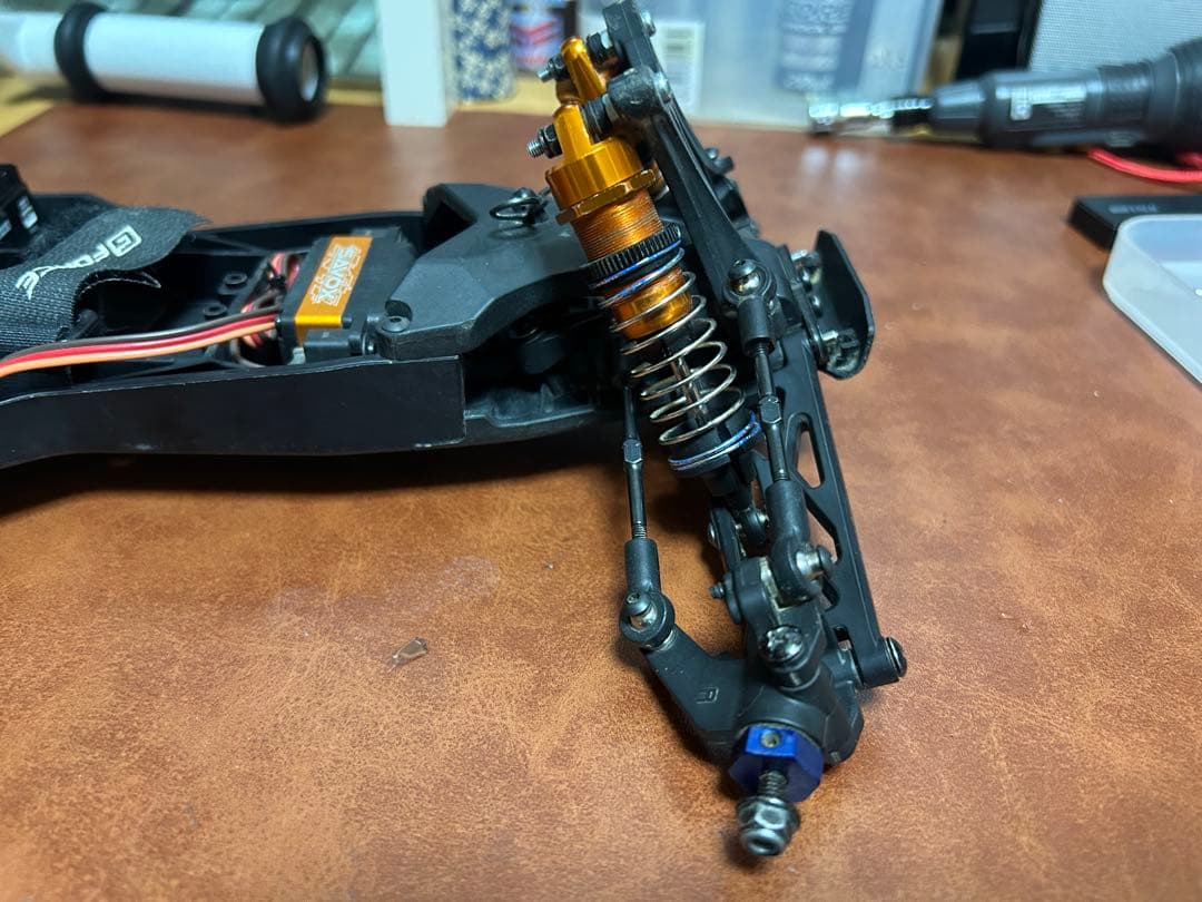 ホビーラジコン G-FORCE GENOVA