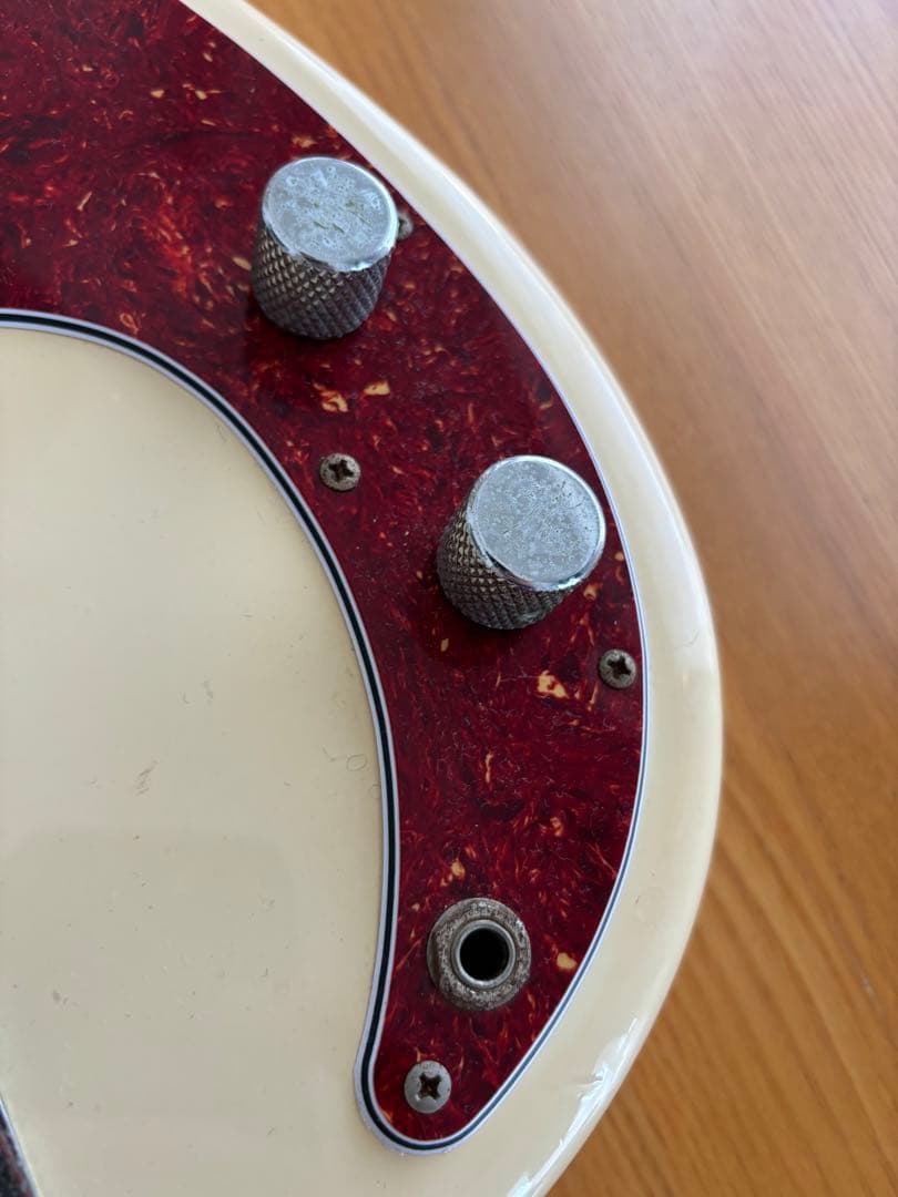 Fender Japan プレシジョンベース　Eシリアル オリンピックホワイト