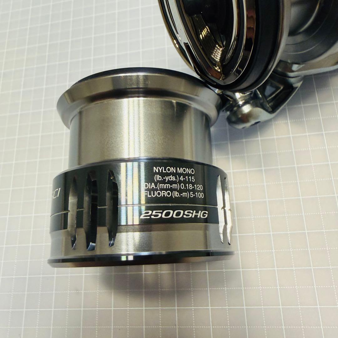 シマノ 21 ナスキー C3000HG 2500SHG替スプール付き